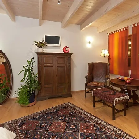 Oberhaus Apartment